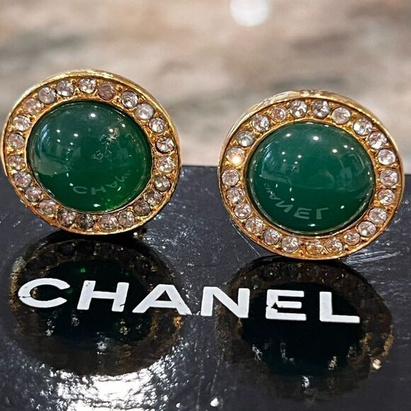 Chanel Vintage Gripoix Earrings - Picture 1 of 4